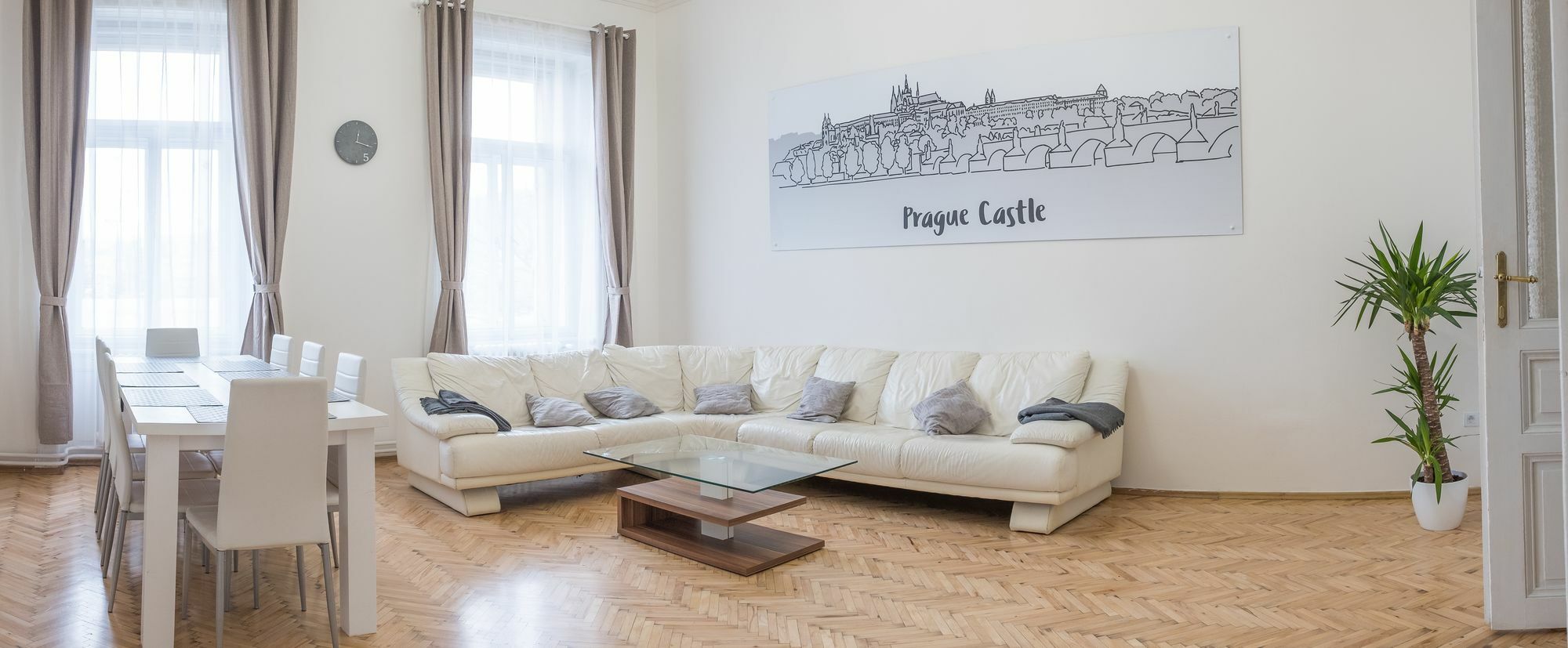Apartments Resslova By The Dancing House Prag Dış mekan fotoğraf